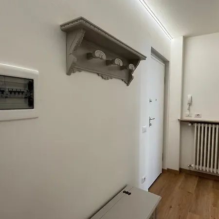Apartment Grisoni Brothers' House - Grisoni Streetview Stresa