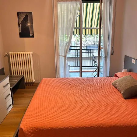 Grisoni Brothers' House - Grisoni Streetview Apartment